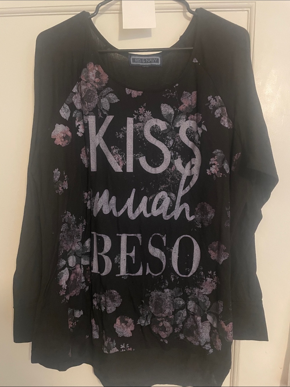 Black Long Sleeve Graphic Tee - 'Kiss Muah Beso'